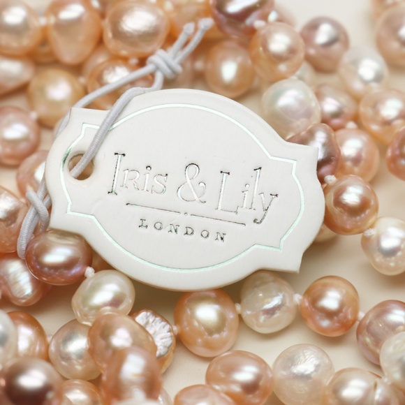 Iris & Lily London Pearl Necklace in Peaches & Cream ~ Baroque Style by 62”L NWT - Picture 7 of 16